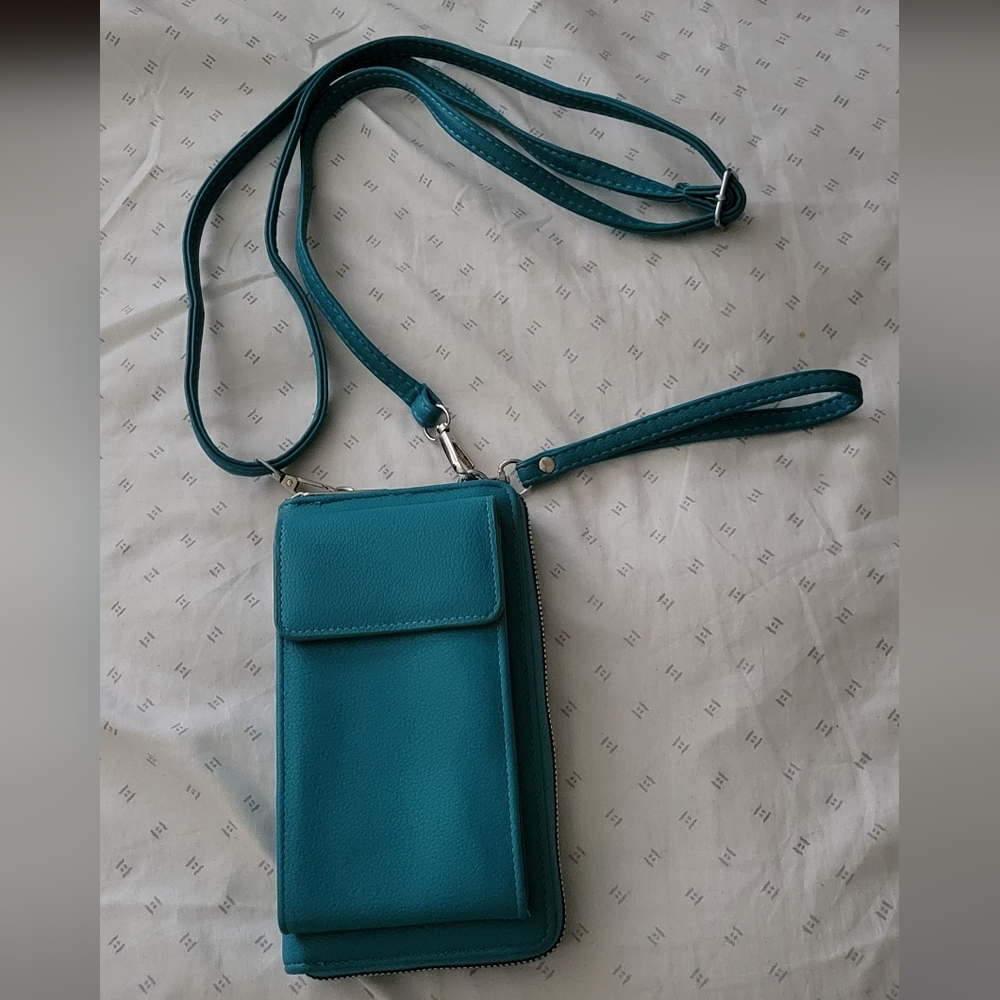 PAOLO Vegan Faux Leather crossbody purse NWOT